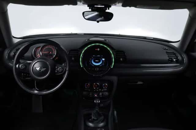 MINI Clubman (2015) thumbnail 6