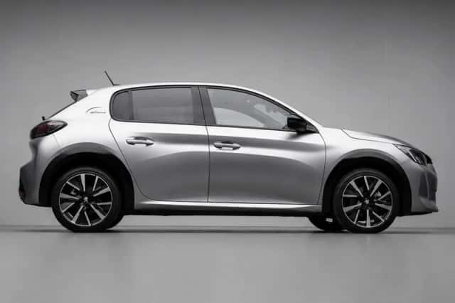 Peugeot 208 (2019) thumbnail 6