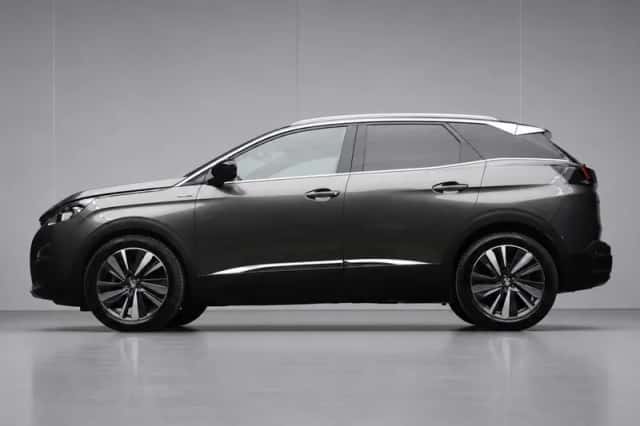 Peugeot 3008 (2019) thumbnail 1