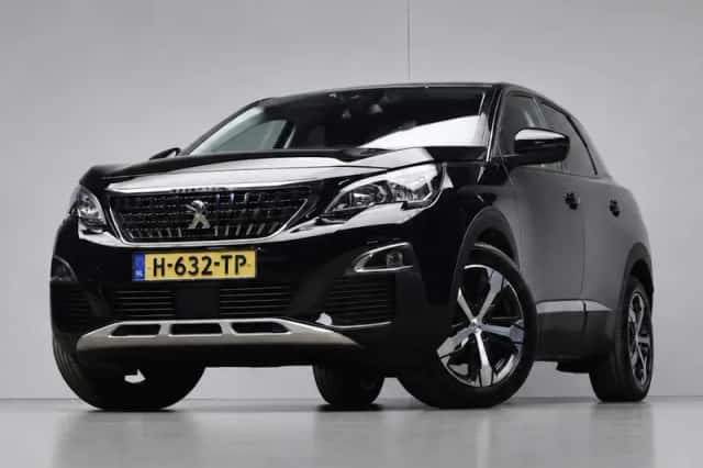 Peugeot 3008 (2020) thumbnail 3