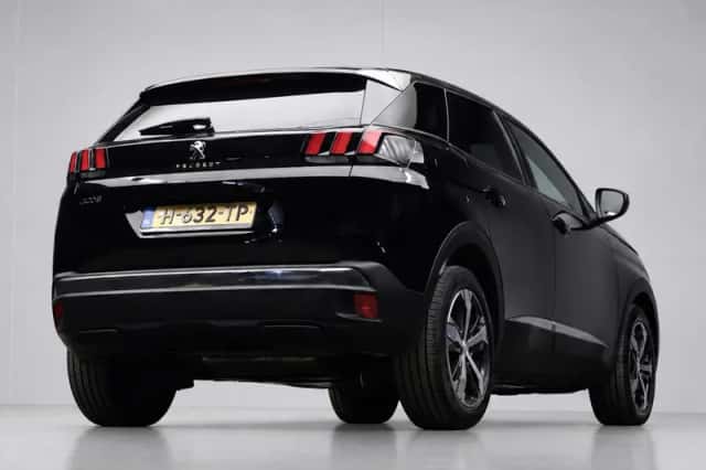 Peugeot 3008 (2020) thumbnail 5