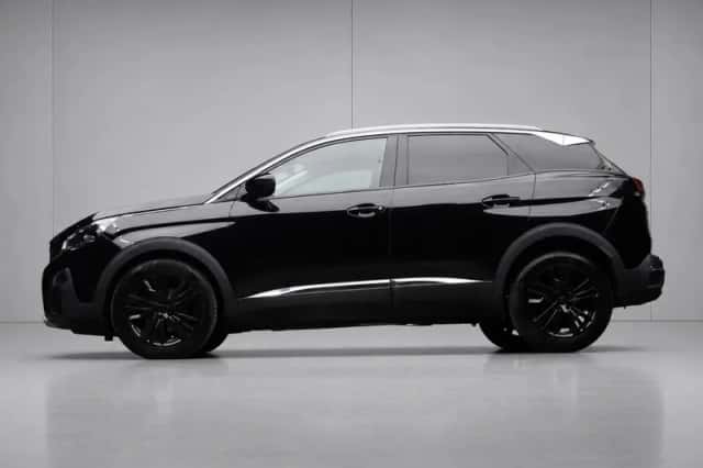 Peugeot 3008 (2018) thumbnail 1