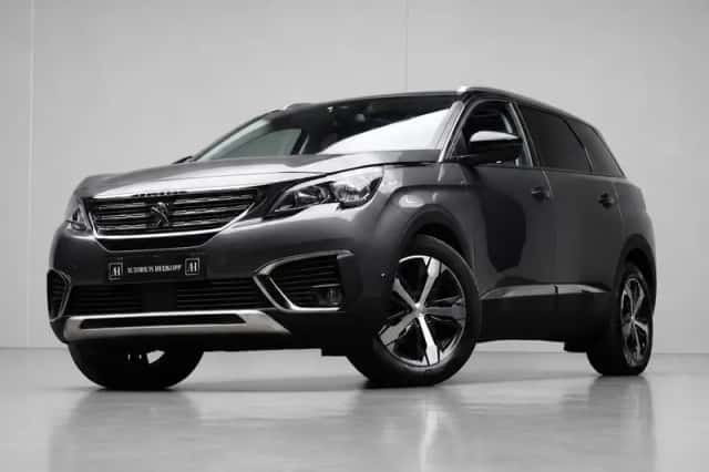 Peugeot 5008 (2020) thumbnail 3