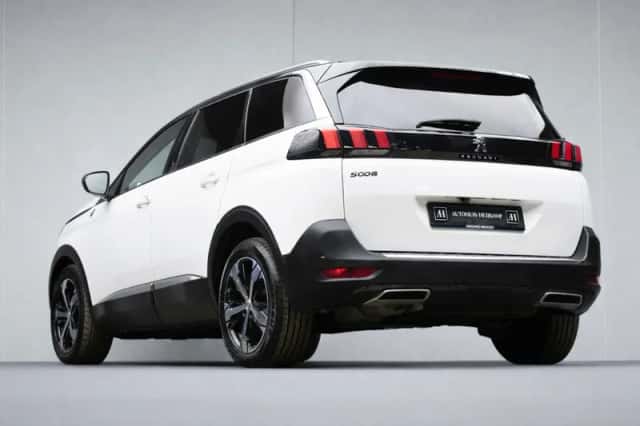 Peugeot 5008 (2018) thumbnail 5