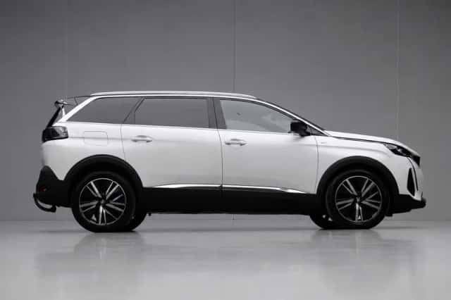 Peugeot 5008 (2021) thumbnail 6