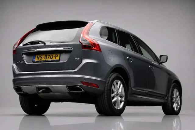 Volvo XC60 (2017) thumbnail 5