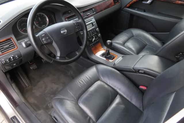 Volvo V70 (2008) thumbnail 4
