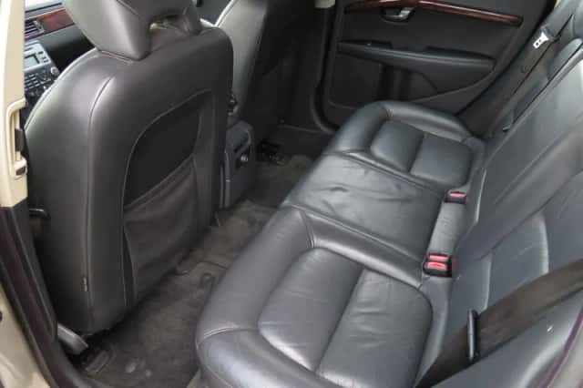 Volvo V70 (2008) thumbnail 5