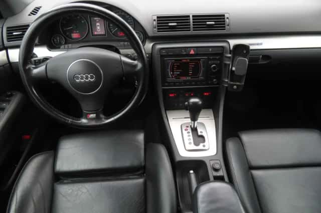 Audi S4 (2004) thumbnail 4