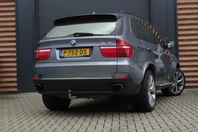 BMW X5 (2007) thumbnail 2