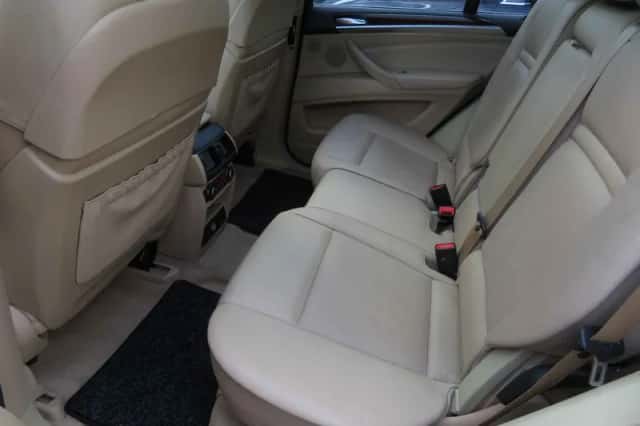 BMW X5 (2007) thumbnail 6