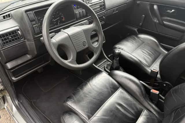 Volkswagen Golf (1990) thumbnail 4