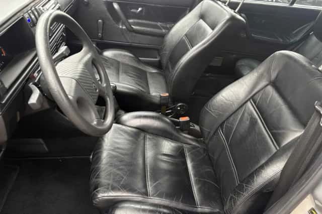 Volkswagen Golf (1990) thumbnail 5
