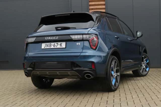 Lynk & Co 01 (2023) thumbnail 3