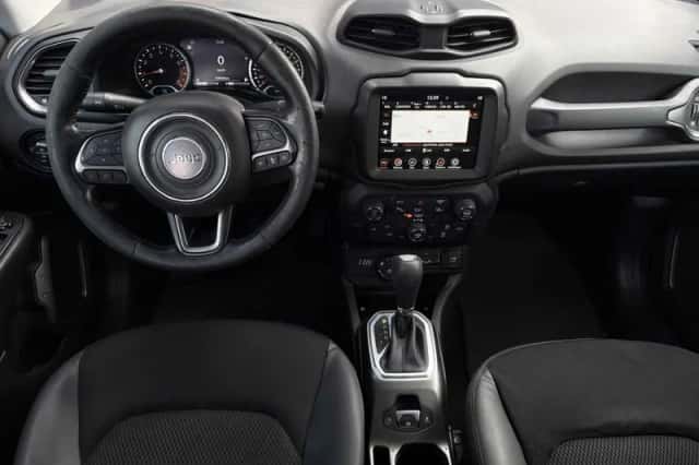 Jeep Renegade (2019) thumbnail 5