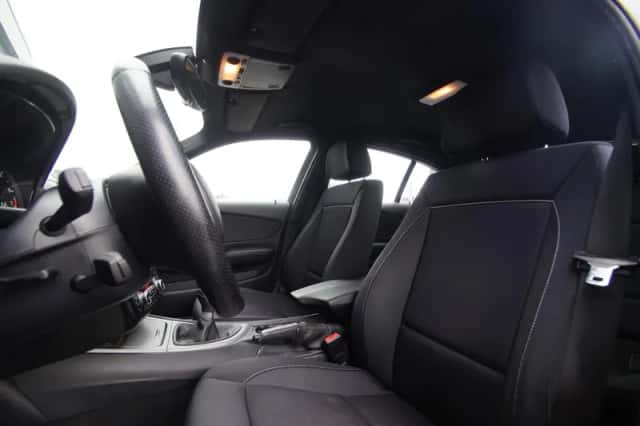 BMW 1-Serie (2010) thumbnail 4