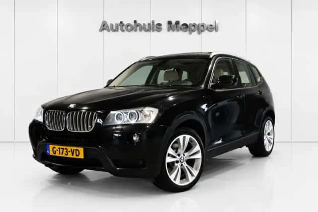 BMW X3 (2011) thumbnail 1