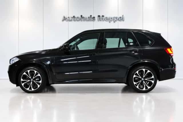 BMW X5 (2018) thumbnail 6