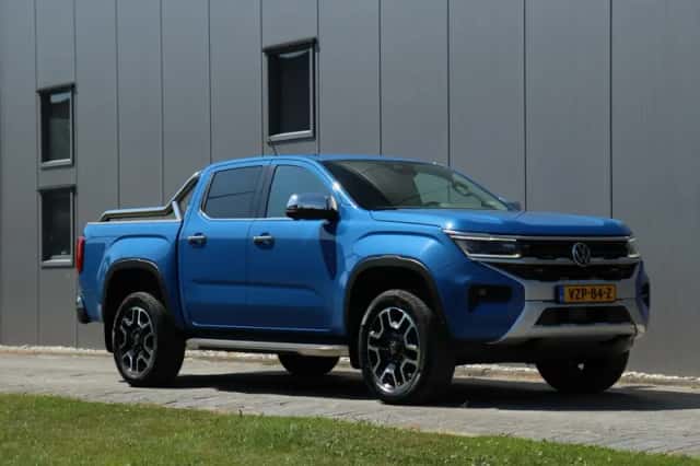 Volkswagen Amarok (2022) thumbnail 3