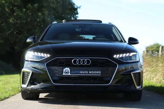 Audi A4 (2021) thumbnail 4