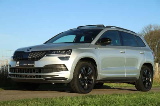 Škoda Karoq (2019) thumbnail 3