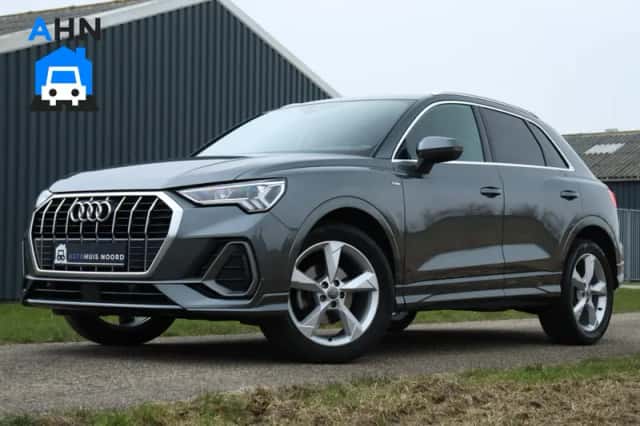 Audi Q3 (2019) thumbnail 1