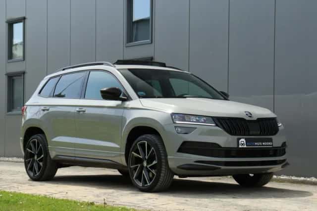 Škoda Karoq (2021) thumbnail 3