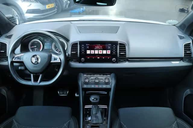 Škoda Karoq (2020) thumbnail 2