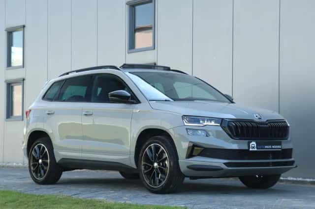 Škoda Karoq (2022) thumbnail 3