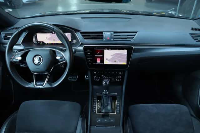 Škoda Superb (2020) thumbnail 2