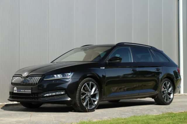 Škoda Superb (2020) thumbnail 5