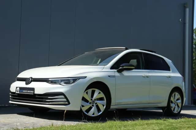 Volkswagen Golf (2020) thumbnail 1