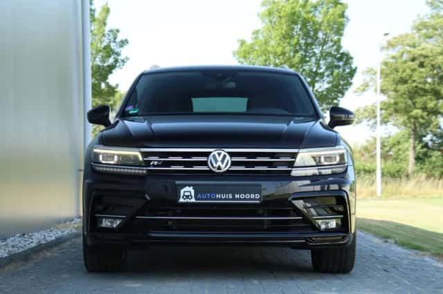 Volkswagen Tiguan (2017) thumbnail 4