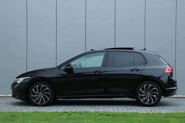 Volkswagen Golf (2020) thumbnail 6