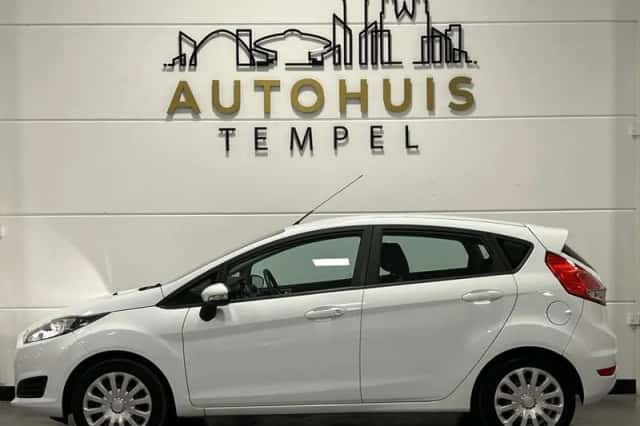 Ford Fiesta (2014) thumbnail 5