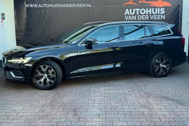 Volvo V60 (2020) thumbnail 4