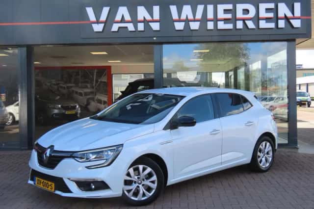 Renault Mégane (2019) thumbnail 1