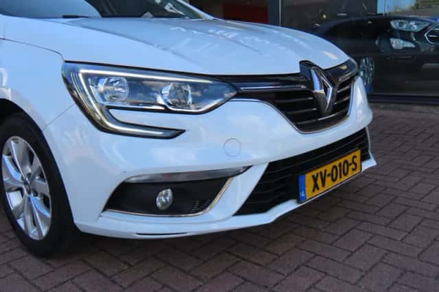 Renault Mégane (2019) thumbnail 5