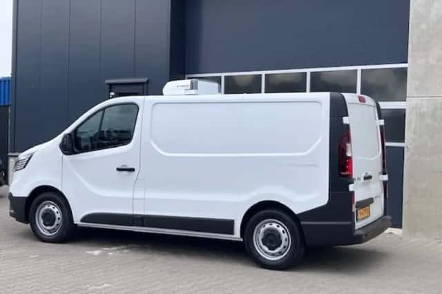 Renault Trafic (2024) thumbnail 2