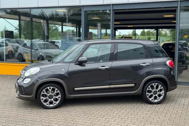 Fiat 500L (2016) thumbnail 2