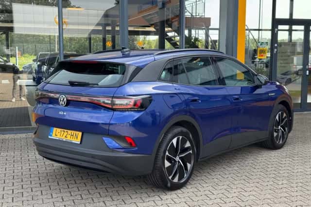 Volkswagen ID.4 (2021) thumbnail 4