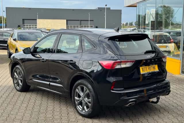 Ford Kuga (2022) thumbnail 3
