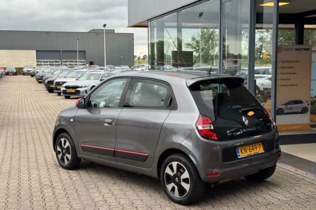 Renault Twingo (2016) thumbnail 3