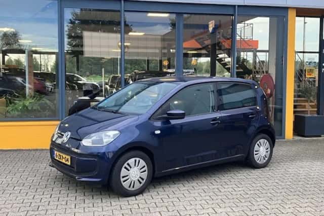 Volkswagen Up! (2015) thumbnail 1