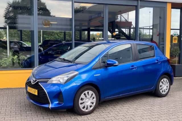 Toyota Yaris (2014) thumbnail 1