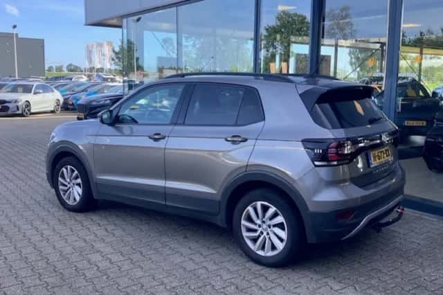 Volkswagen T-Cross (2020) thumbnail 3