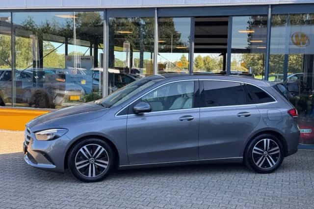 Mercedes-Benz B-Klasse (2022) thumbnail 2