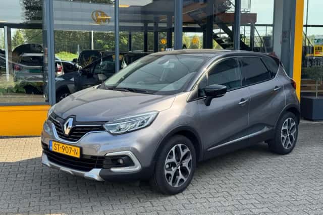 Renault Captur (2018) thumbnail 1