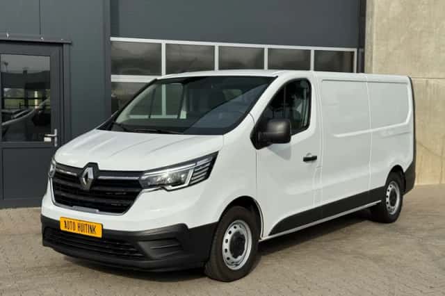 Renault Trafic (2024) thumbnail 1