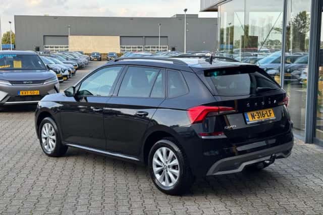 Škoda Kamiq (2021) thumbnail 3
